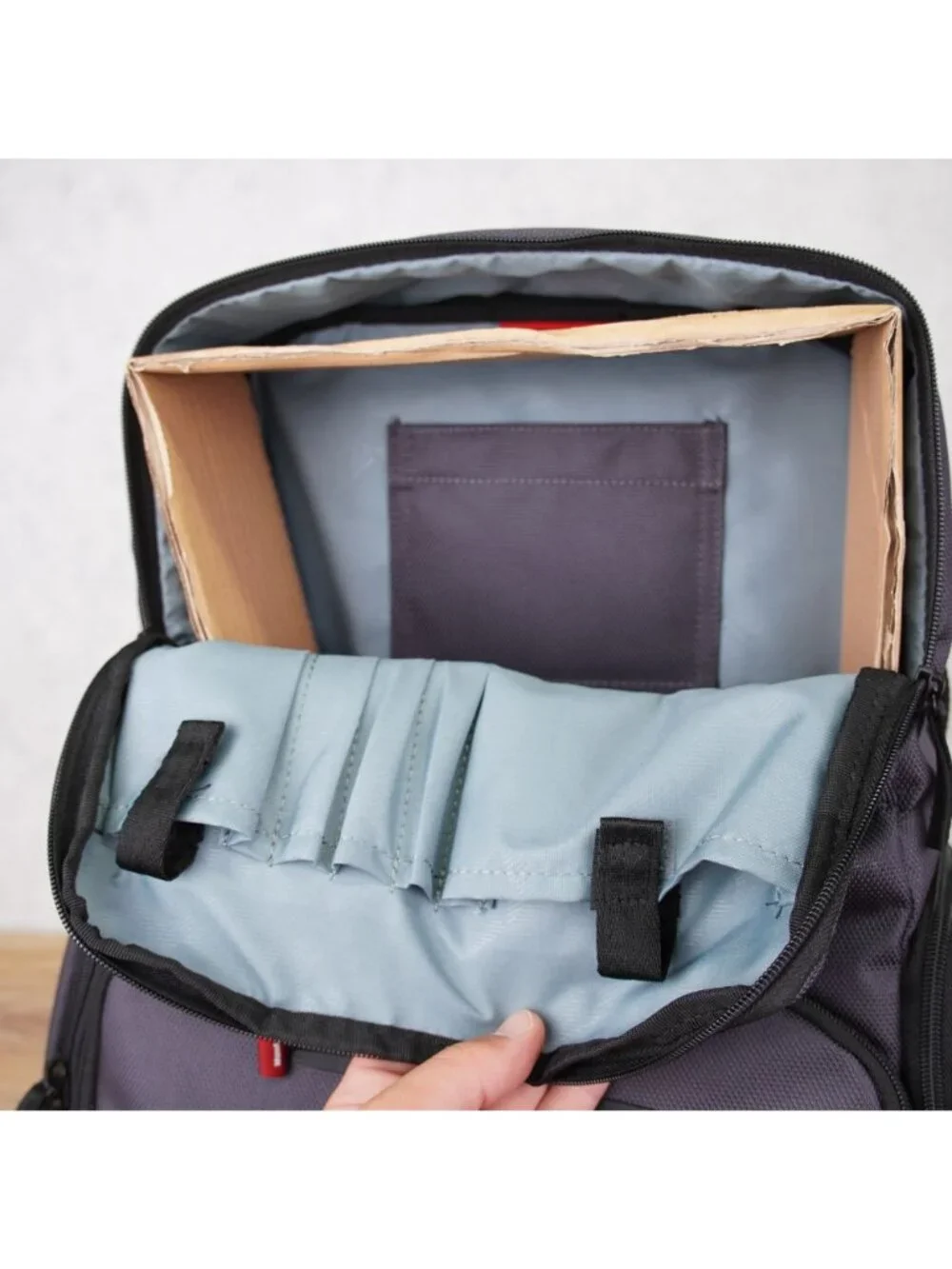 Manfrotto Metropolitan Camera Backpack Gray Multi Pockets Padded Protection NWT